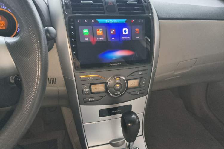 Used Toyota Corolla 2012 Luxurious Edition 1.8L CVT GL-i Audio And AC Panel