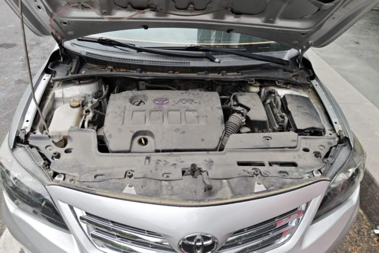 Used Toyota Corolla 2012 Luxurious Edition 1.6L Automatic GL Engine Bay