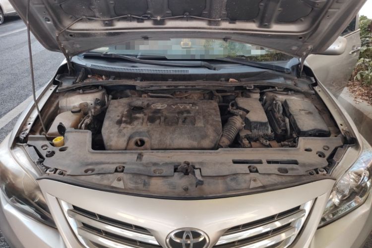 Used Toyota Corolla 2012 Luxurious Edition 1.6L Manual GL Engine Bay