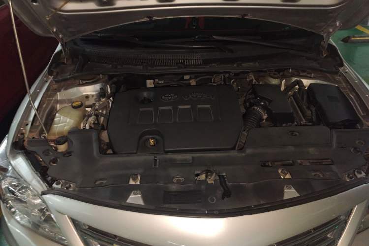 Used Toyota Corolla 2012 Luxurious Edition 1.6L Automatic GL Engine Bay
