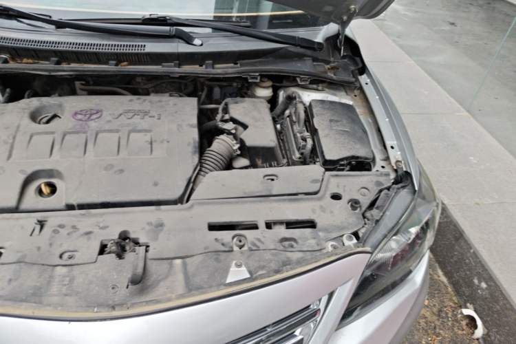 Used Toyota Corolla 2012 Luxurious Edition 1.6L Automatic GL Engine Bay Left