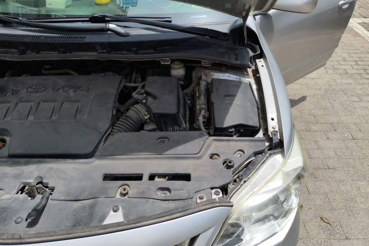 Used Toyota Corolla 2012 Luxurious Edition 1.6L Automatic GL Engine Bay Left