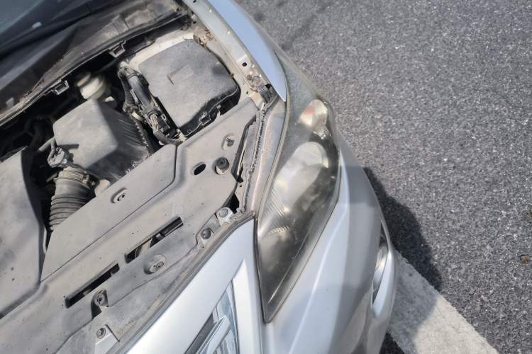 Used Toyota Corolla 2012 Luxurious Edition 1.6L Automatic GL Engine Bay Left
