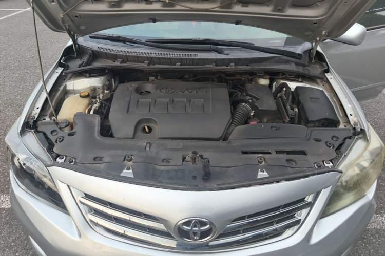 Used Toyota Corolla 2012 Luxurious Edition 1.6L Automatic GL Engine Bay