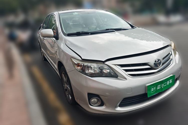 Used Toyota Corolla 2012 Luxurious Edition 1.8L CVT GL-i Front Right 45 Deg