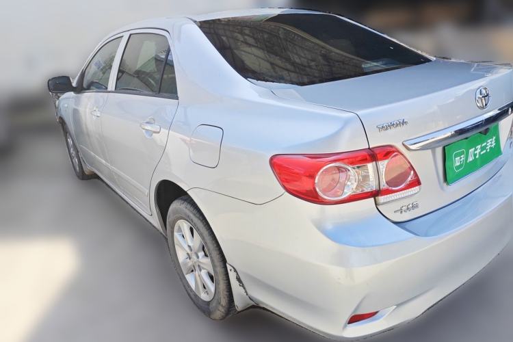 Used Toyota Corolla 2012 Luxurious Edition 1.6L Automatic GL Front Right 45 Deg