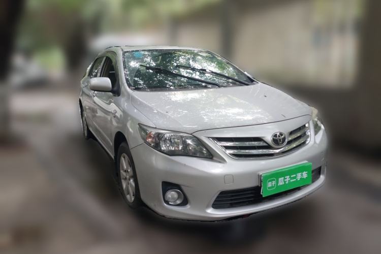 Used Toyota Corolla 2012 Luxurious Edition 1.6L Manual GL Front Right 45 Deg