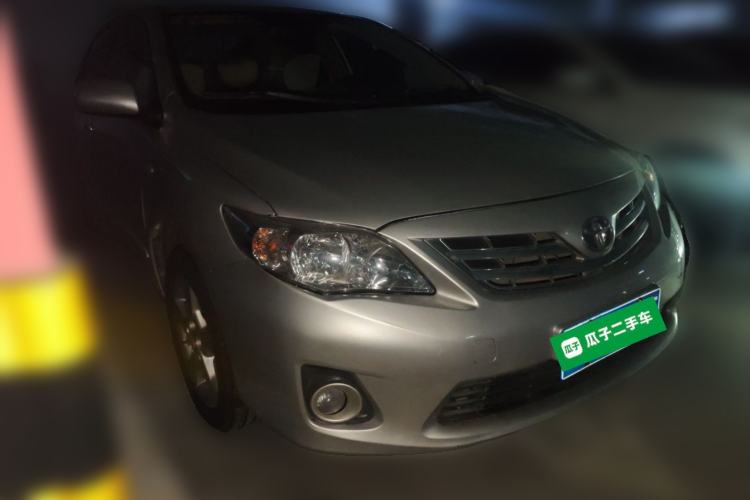 Used Toyota Corolla 2012 Luxurious Edition 1.8L CVT GL-i Front Right 45 Deg