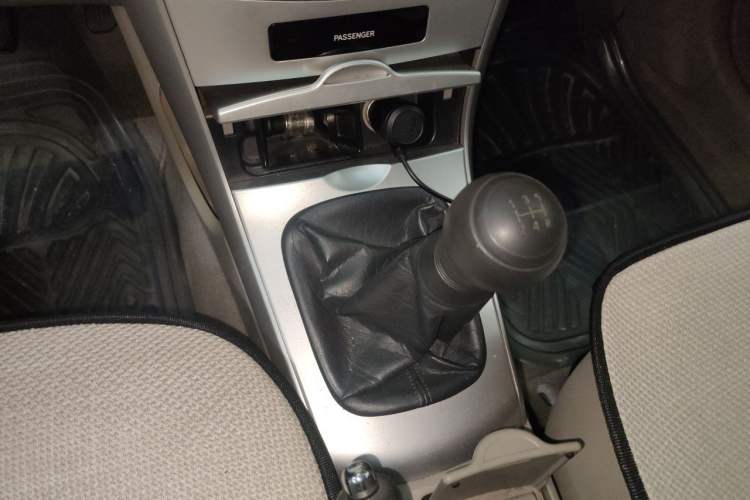 Used Toyota Corolla 2012 Luxurious Edition 1.6L Manual GL Gear Lever