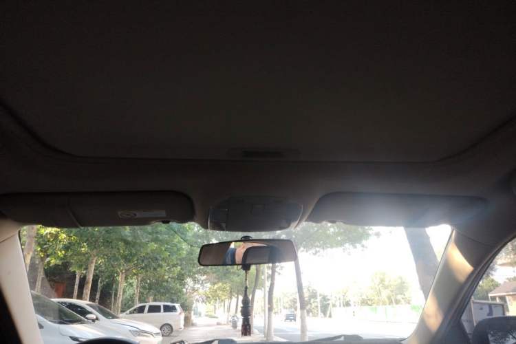 Used Toyota Corolla 2012 Luxurious Edition 1.8L CVT GL-i Headliner