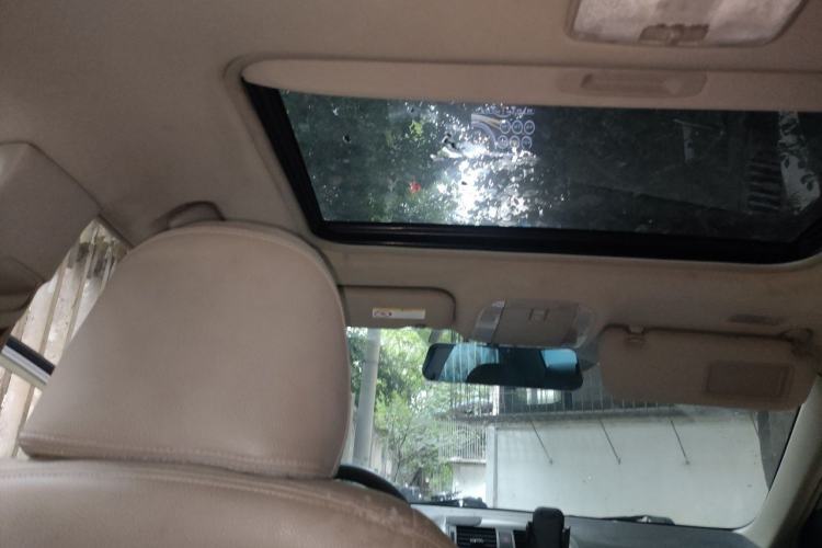 Used Toyota Corolla 2012 Luxurious Edition 1.6L Manual GL Headliner