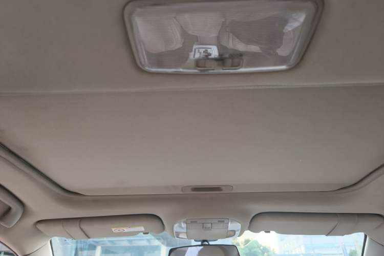 Used Toyota Corolla 2012 Luxurious Edition 1.6L Automatic GL Headliner