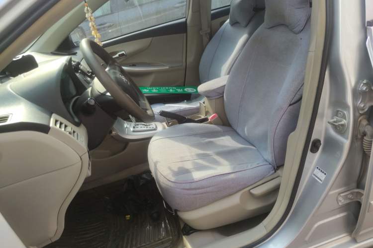Used Toyota Corolla 2012 Luxurious Edition 1.6L Automatic GL Left Front Seat