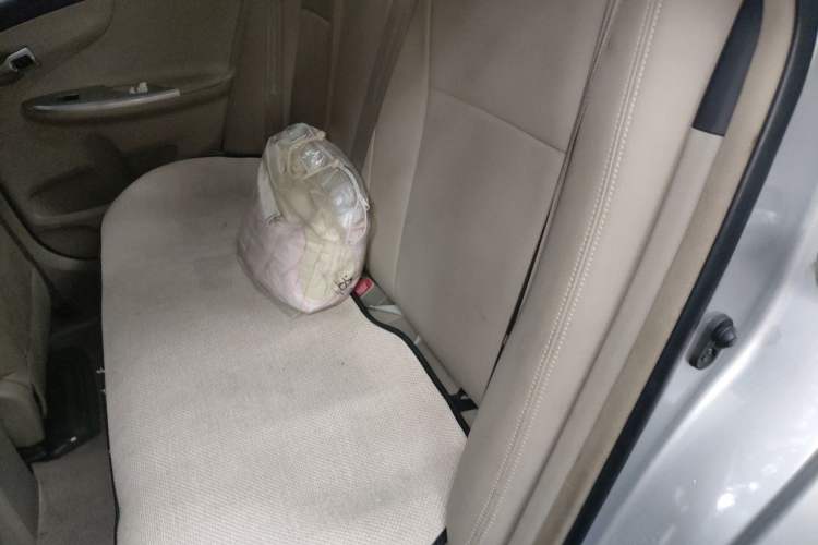 Used Toyota Corolla 2012 Luxurious Edition 1.6L Manual GL Left Rear Seat