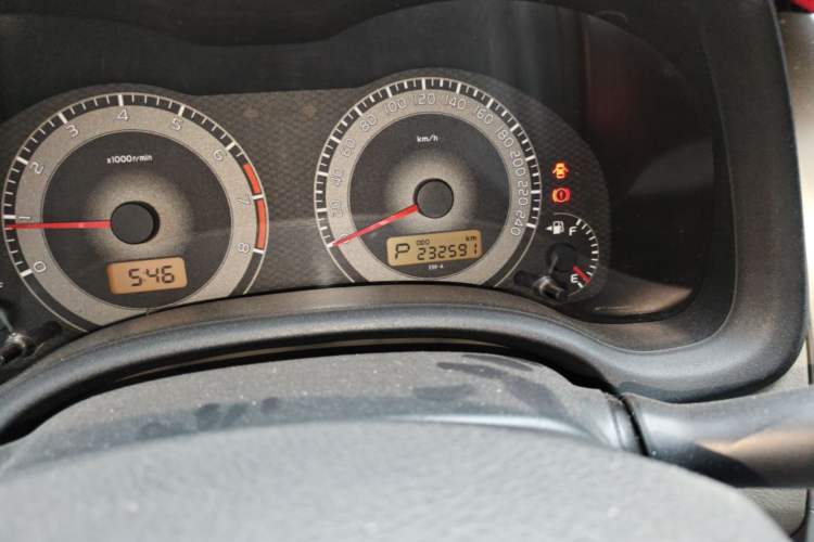 Used Toyota Corolla 2012 Luxurious Edition 1.6L Automatic GL Odometer Close Up