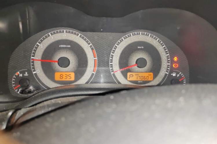 Used Toyota Corolla 2012 Luxurious Edition 1.6L Automatic GL Odometer Close Up