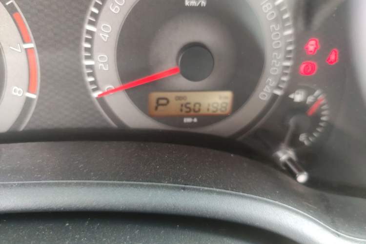 Used Toyota Corolla 2012 Luxurious Edition 1.6L Automatic GL Odometer Close Up