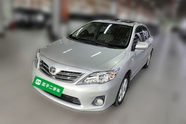 Used Toyota Corolla 2012 Luxurious Edition 1.8L CVT GL-i