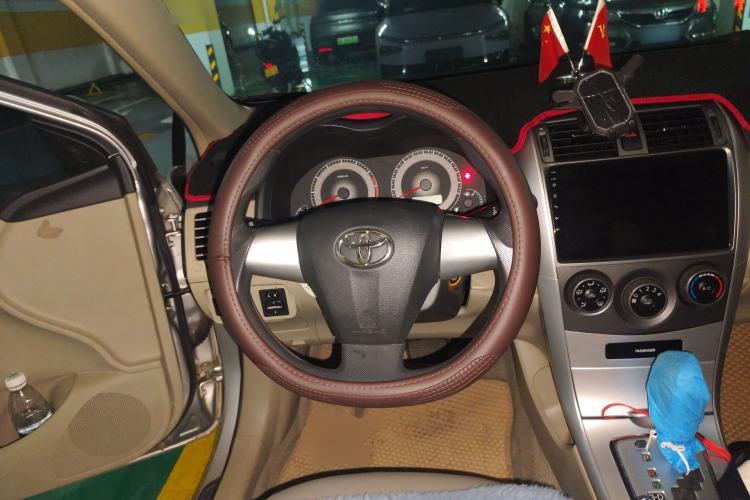 Used Toyota Corolla 2012 Luxurious Edition 1.6L Automatic GL Steering Wheel
