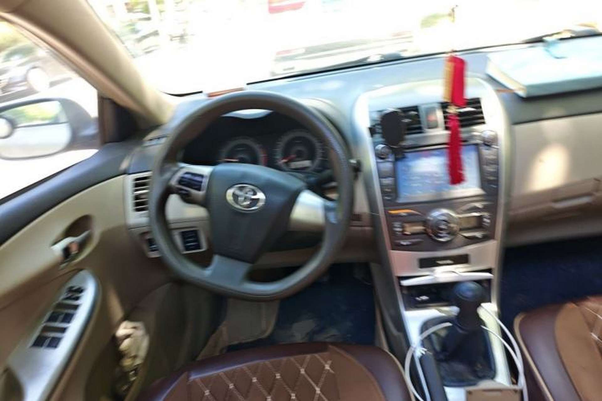 Used Toyota Corolla 2012 Luxurious Edition 1.6L Manual GL Steering Wheel
