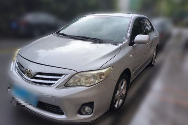Used Toyota Corolla 2012 Luxurious Edition 1.8L CVT GL-i
