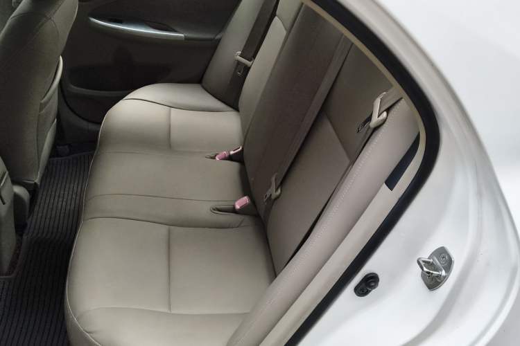Used Toyota Corolla 2012 Luxurious Edition 1.6L Automatic GL Left Rear Seat