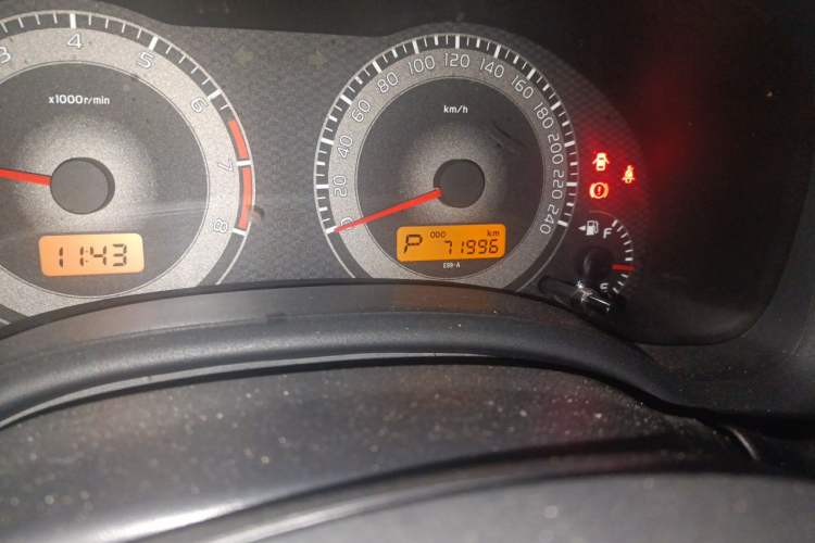 Used Toyota Corolla 2012 Luxurious Edition 1.6L Automatic GL Odometer Close Up
