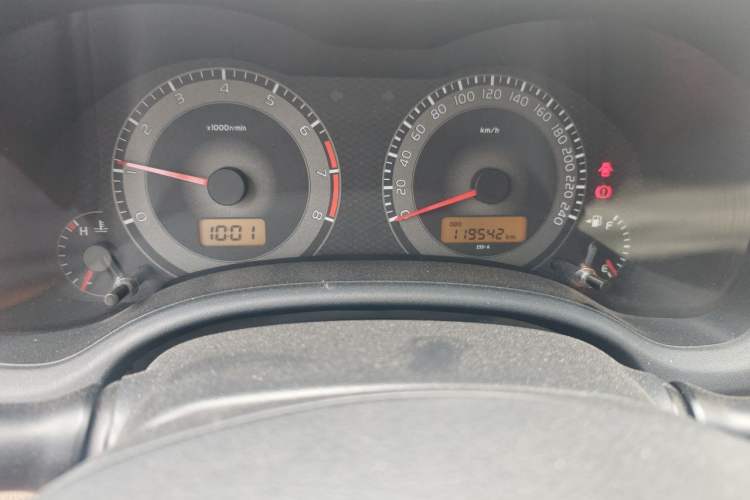 Used Toyota Corolla 2012 Luxurious Edition 1.6L Manual GL Odometer Close Up