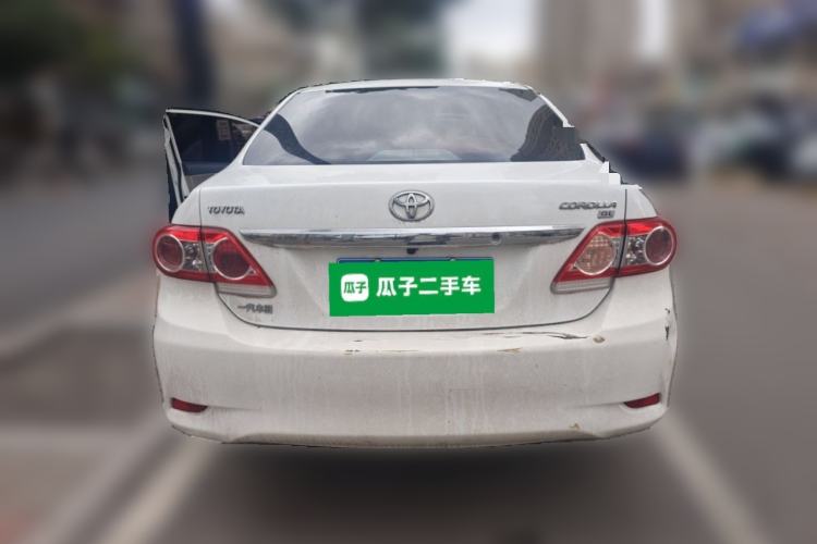 Used Toyota Corolla 2012 Luxurious Edition 1.6L Manual GL Rear