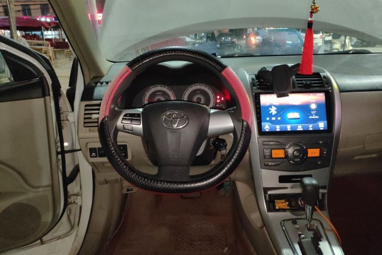 Used Toyota Corolla 2012 Luxurious Edition 1.6L Automatic GL Steering Wheel