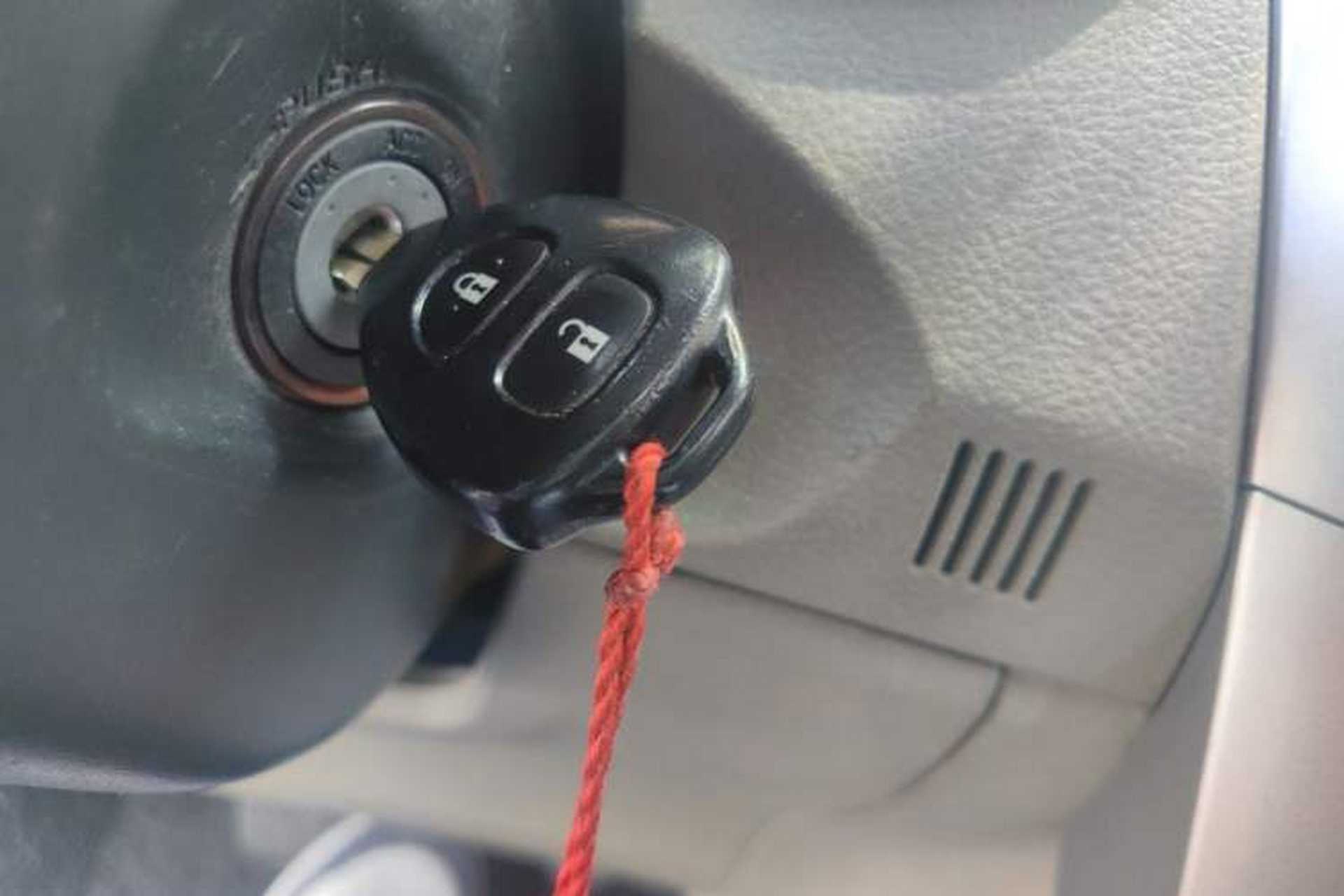 Used Toyota Corolla 2012 Luxurious Edition 1.6L Automatic GL Vehicle Key