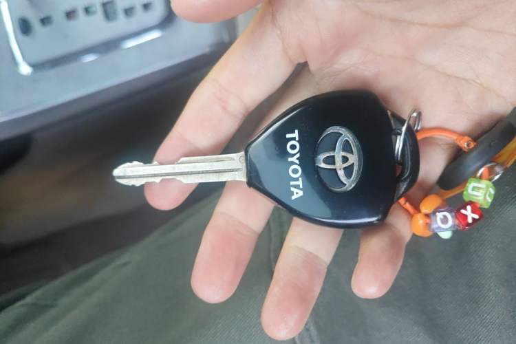 Used Toyota Corolla 2012 Luxurious Edition 1.6L Automatic GL Vehicle Key