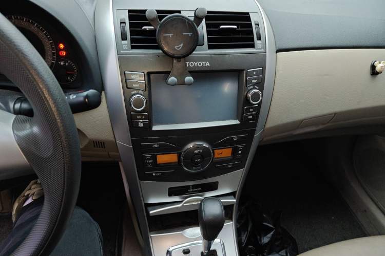 Used Toyota Corolla 2013 Special Edition 1.6L Automatic GL Cool Model Audio And AC Panel