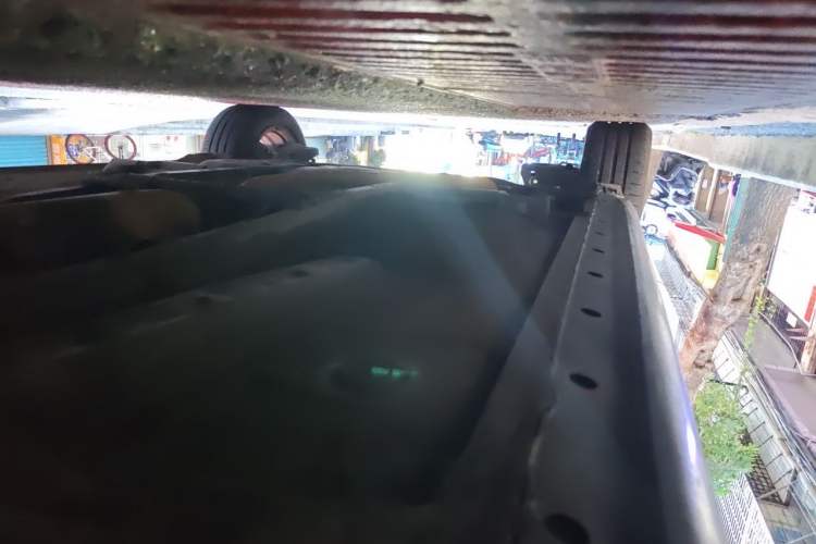 Used Toyota Corolla 2013 Special Edition 1.8L CVT ZhiKu GL-i Chassis Front Right