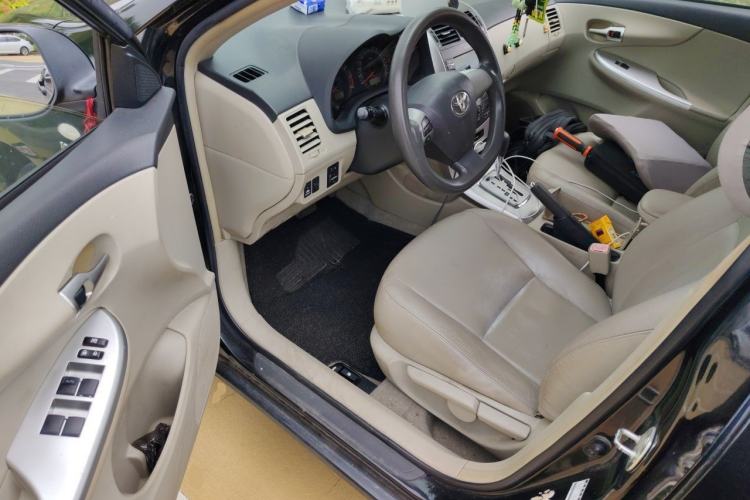 Used Toyota Corolla 2013 Special Edition 1.6L Automatic GL Cool Model Driver Seat
