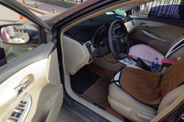 Used Toyota Corolla 2013 Special Edition 1.6L Automatic Cool GL Model Driver Seat