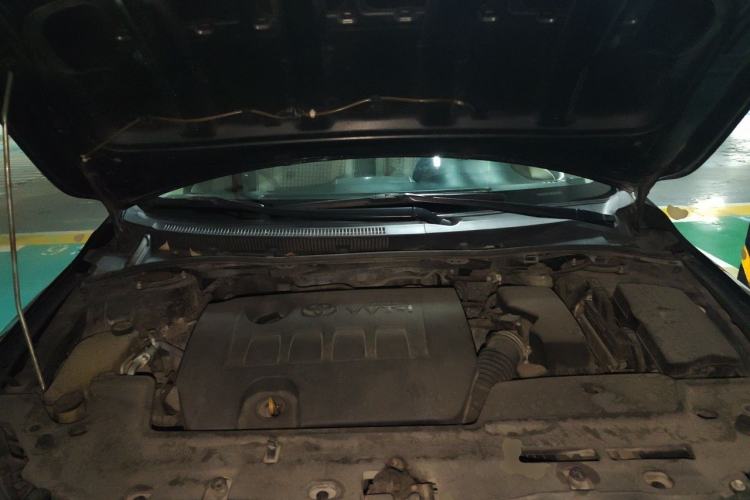 Used Toyota Corolla 2013 Special Edition 1.6L Automatic Cool GL Model Engine Bay