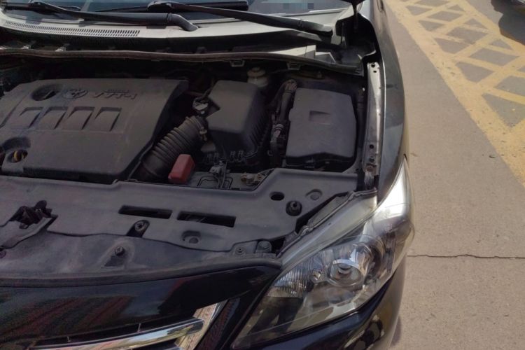 Used Toyota Corolla 2013 Special Edition 1.6L Automatic Cool GL Model Engine Bay Left