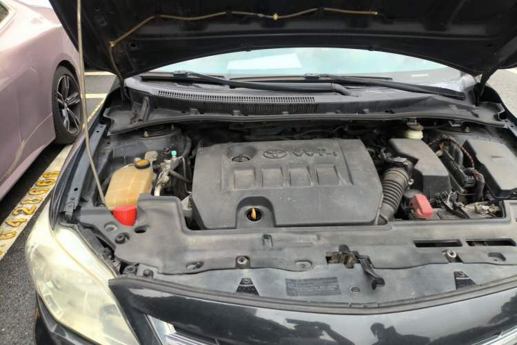 Used Toyota Corolla 2013 Special Edition 1.6L Automatic Cool GL Model Engine Bay Right