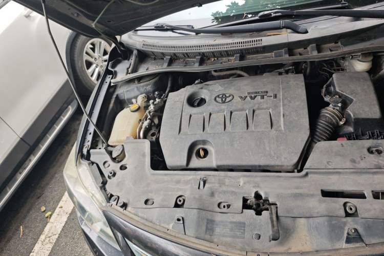 Used Toyota Corolla 2013 Special Edition 1.6L Automatic GL Cool Model Engine Bay Right