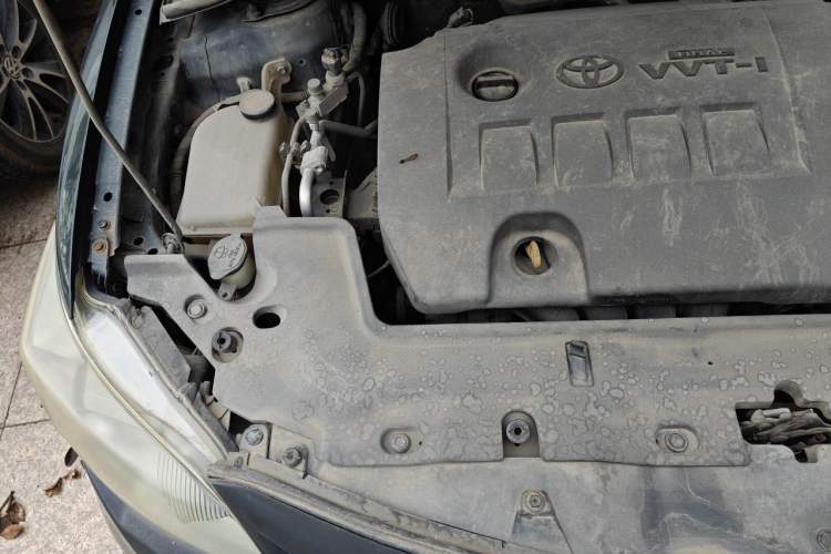 Used Toyota Corolla 2013 Special Edition 1.6L Automatic GL Cool Model Engine Bay Right
