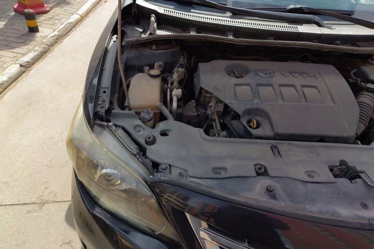 Used Toyota Corolla 2013 Special Edition 1.6L Automatic Cool GL Model Engine Bay Right
