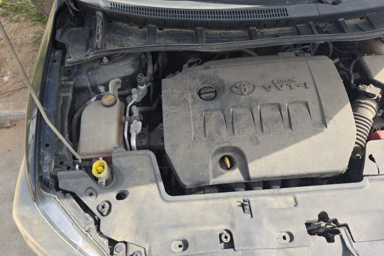 Used Toyota Corolla 2013 Special Edition 1.6L Manual Cool GL Model Engine Bay Right