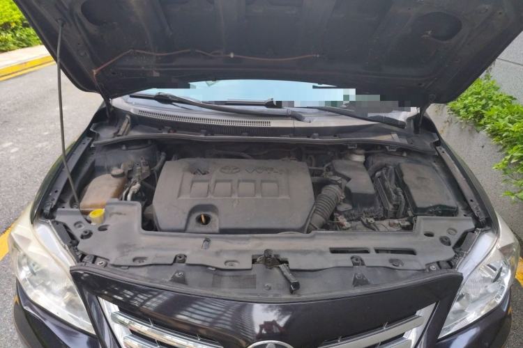 Used Toyota Corolla 2013 Special Edition 1.6L Automatic Cool GL Model Engine Bay