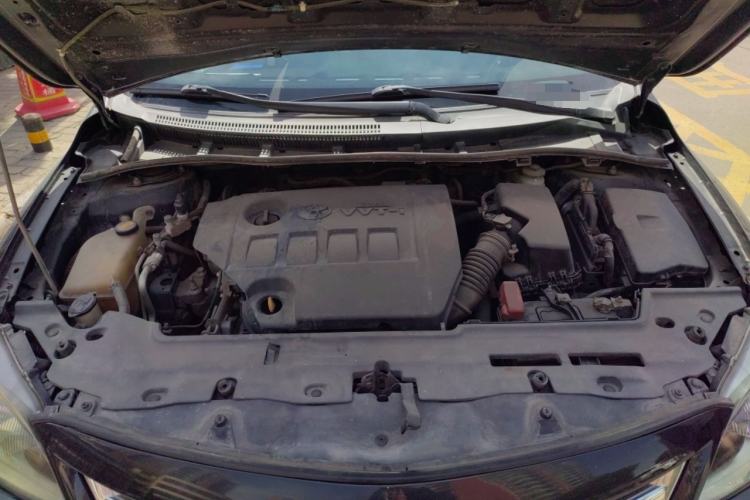 Used Toyota Corolla 2013 Special Edition 1.6L Automatic Cool GL Model Engine Bay