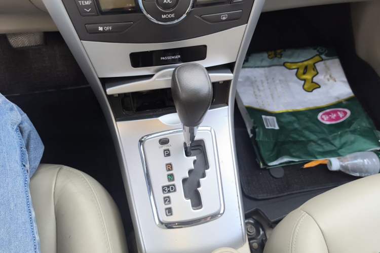 Used Toyota Corolla 2013 Special Edition 1.6L Automatic GL Cool Model Gear Lever