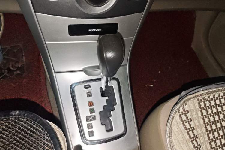 Used Toyota Corolla 2013 Special Edition 1.6L Automatic Cool GL Model Gear Lever