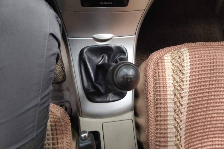 Used Toyota Corolla 2013 Special Edition 1.6L Manual Cool GL Model Gear Lever