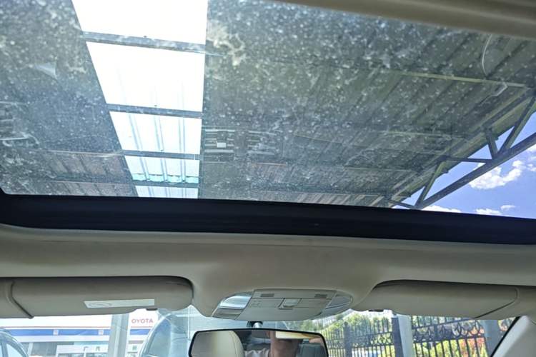 Used Toyota Corolla 2013 Special Edition 1.6L Manual – Cool GL Model Headliner