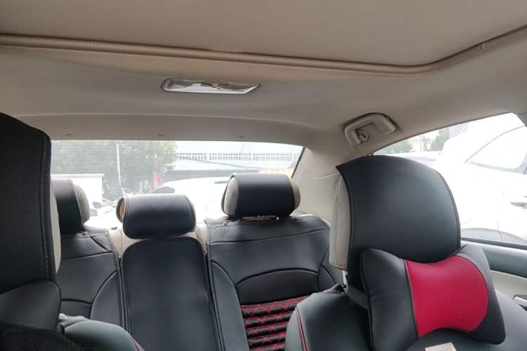 Used Toyota Corolla 2013 Special Edition 1.6L Automatic Cool GL Model Headliner